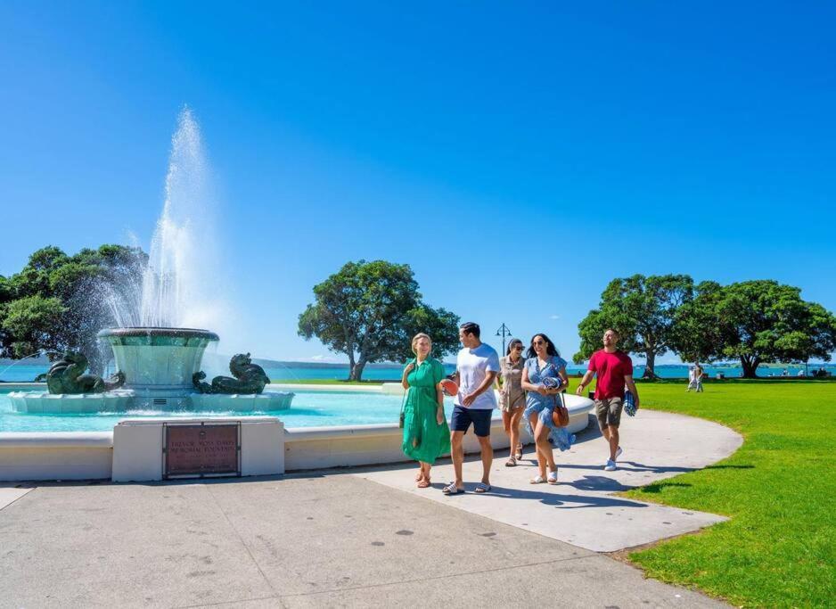 Villa Hot Deal! Sky Stars Coastal Haven Retreat Auckland